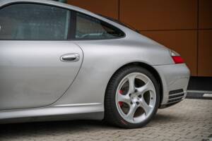 Afbeelding 9/73 van Porsche 911 Carrera 4S (2002)
