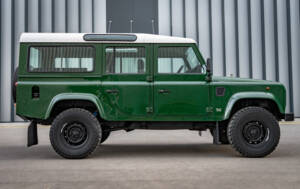Image 6/40 of Land Rover Defender 110 300Tdi (1996)