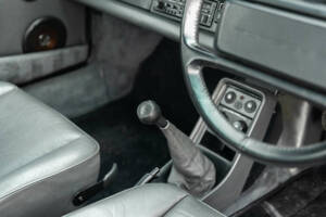 Afbeelding 17/50 van Porsche 911 Turbo 3.3 (1989)