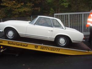 Bild 4/4 von Mercedes-Benz 230 SL (1964)