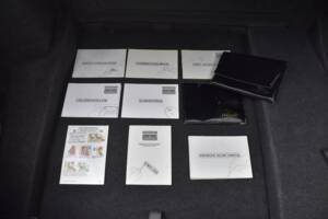 Image 36/40 of Jaguar XJ 6 4.0 Sovereign (1995)