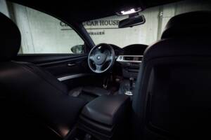 Image 52/100 of BMW M3 (2006)