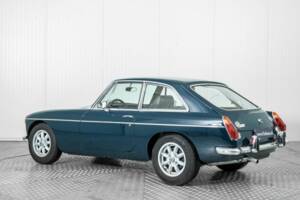 Imagen 6/50 de MG MGB GT (1972)