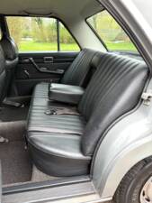 Image 23/24 of Mercedes-Benz 250 (1971)
