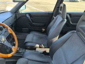 Immagine 20/39 di Alfa Romeo 33 1.7 16v QV (1991)