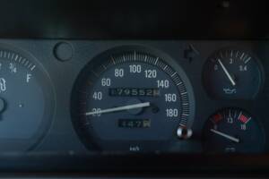 Image 42/50 de Jeep Cherokee 2.8L V6 (1985)