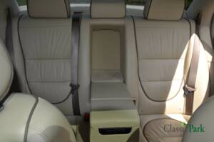 Image 26/50 of Jaguar XJ 2.7 D (2008)