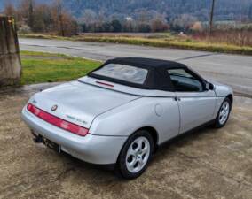 Bild 18/40 von Alfa Romeo Spider 2.0 Twin Spark 16V (1997)