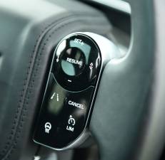 Image 42/50 of Land Rover Range Rover Vogue SDV8 (2019)