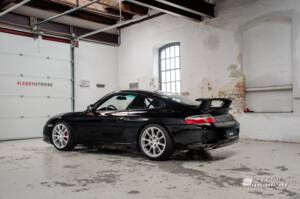 Image 3/13 de Porsche 911 GT3 (2004)