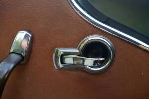 Afbeelding 46/50 van Mercedes-Benz 220 SE b (1964)