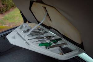 Afbeelding 14/27 van BMW 635 CSi (1989)