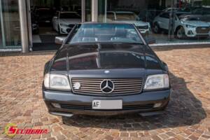 Image 3/18 of Mercedes-Benz 500 SL (1992)
