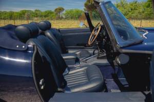 Image 34/50 de Jaguar E-Type (1969)