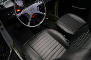 Immagine 25/31 di Volkswagen Käfer 1303 LS (1979)