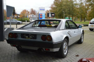 Imagen 3/10 de Ferrari Mondial 8 (1981)