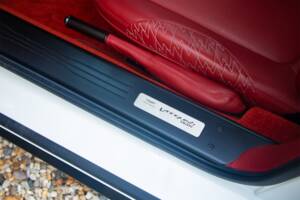 Bild 29/37 von Aston Martin Vanquish Zagato Volante (2017)