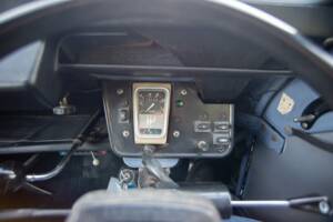 Image 18/38 de Citroën 2 CV 6 (1988)