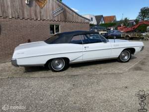 Image 10/50 of Pontiac Parisienne (1967)