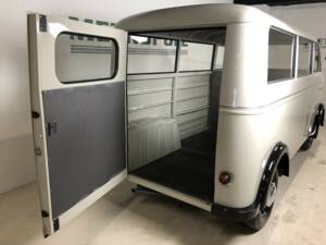 Image 18/24 de DKW Schnellaster F 89 L (1954)