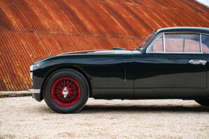 Image 10/34 of Aston Martin DB 2 (1953)