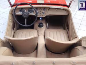Imagen 35/54 de Triumph TR 2 (1954)