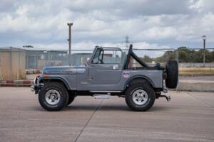 Bild 28/50 von Jeep CJ-7 Renegade (1982)