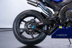 Bild 39/50 von Yamaha DUMMY (2004)