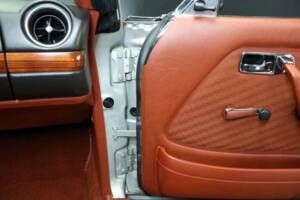Image 30/50 of Mercedes-Benz 280 CE (1980)
