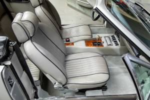 Image 13/27 of Aston Martin V8 EFi Volante (1987)