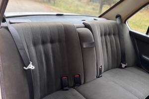 Bild 24/47 von BMW 528i (1986)