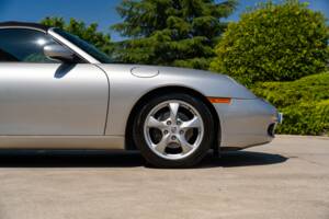 Image 9/73 of Porsche Boxster (2001)