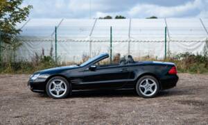 Image 2/50 of Mercedes-Benz SL 350 (2004)