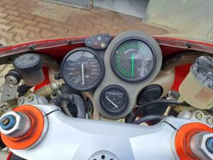 Image 12/37 of Ducati 748 Biposto (2000)