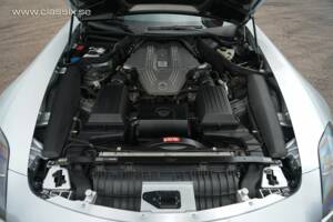 Image 16/26 de Mercedes-Benz SLS AMG (2011)