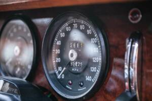Image 41/50 of Jaguar Mk II 3.8 (1960)