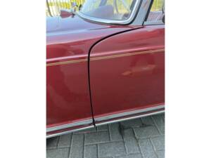 Image 27/50 of Mercedes-Benz 230 SL (1966)