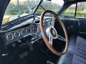 Bild 2/8 von Chevrolet Fleetline Aerosedan (1948)