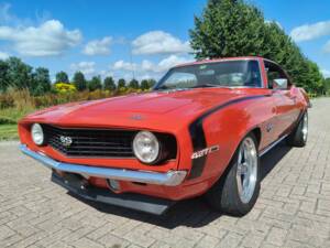 Image 1/8 of Chevrolet Camaro SS 427 (1969)