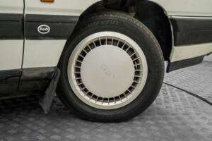 Image 45/50 of Audi 100 - 1.8 (1987)