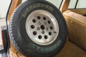 Bild 40/50 von Jeep Cherokee 2.8L V6 (1986)