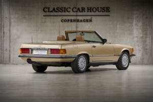 Imagen 5/99 de Mercedes-Benz 300 SL (1987)