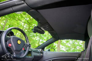Image 14/85 of Ferrari California (2010)