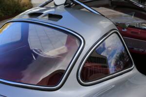 Image 18/37 of Mercedes-Benz 300 SL "Gullwing" (1954)