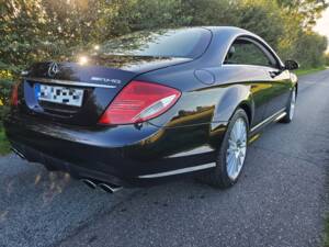 Afbeelding 6/49 van Mercedes-Benz CL 63 AMG (2007)