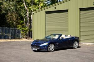 Bild 11/36 von Maserati GranCabrio 4.7 (2010)