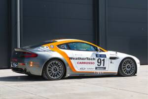 Bild 3/50 von Aston Martin V8 Vantage (2010)