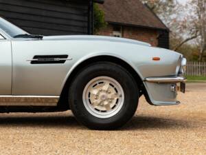 Bild 16/50 von Aston Martin V8 (1978)