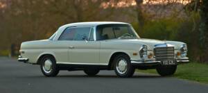 Image 3/50 of Mercedes-Benz 280 SE (1971)