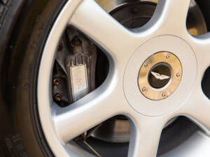 Imagen 79/80 de Aston Martin V8 Coupé (1996)